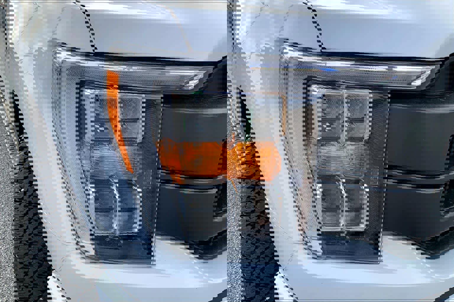 Certified 2022 Ford F150 Lariat image 25