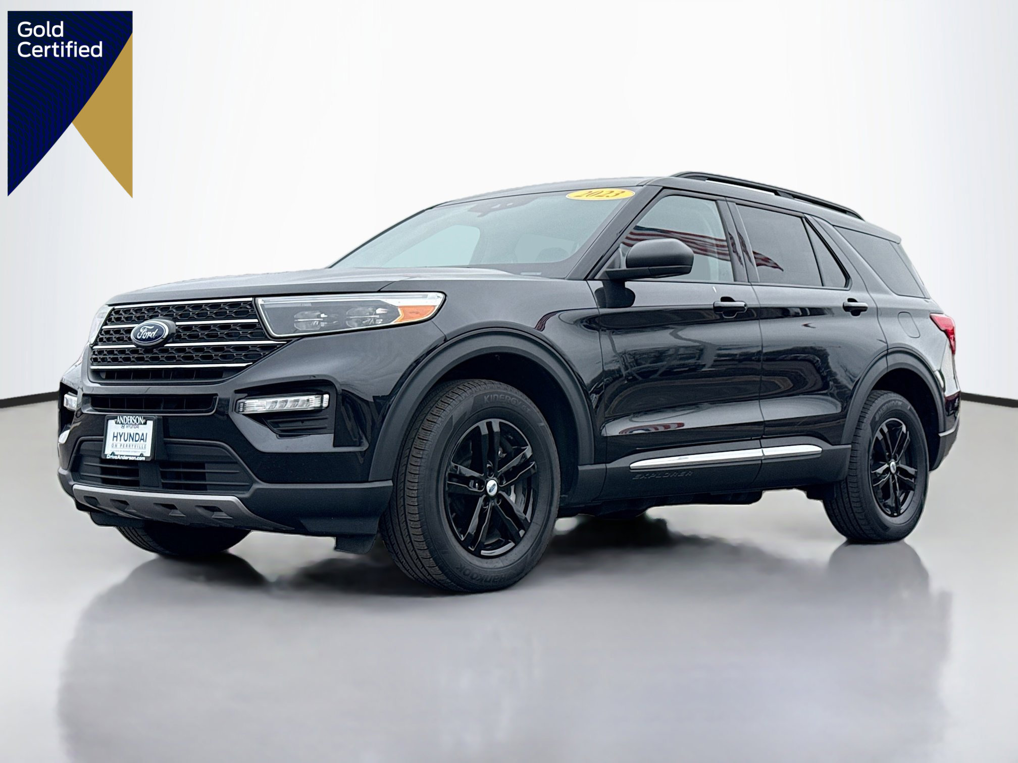 Certified 2023 Ford Explorer XLT w/ Equipment Group 202A