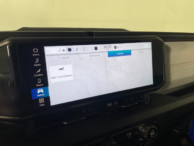 Used 2024 Jeep Wrangler Unlimited AWD/4WD image 7