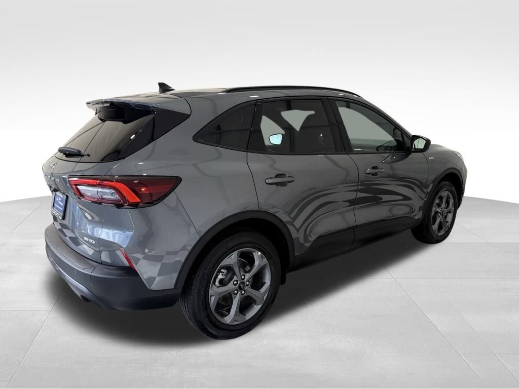 Certified 2025 Ford Escape ST-Line image 3