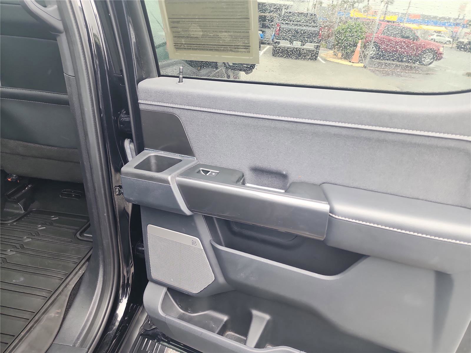 Certified 2022 Ford F150 Lariat w/ Equipment Group 502A High image 22