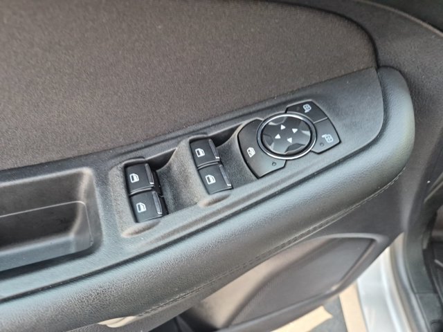 Certified 2019 Ford Edge SE FWD image 14