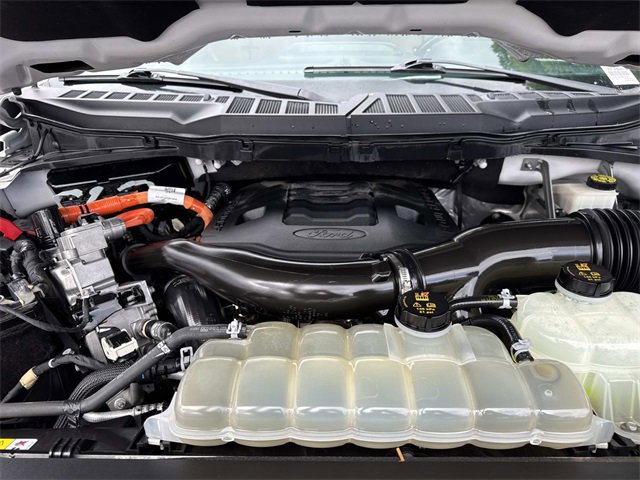 Certified 2021 Ford F150 Platinum w/ Equipment Group 701A High image 37