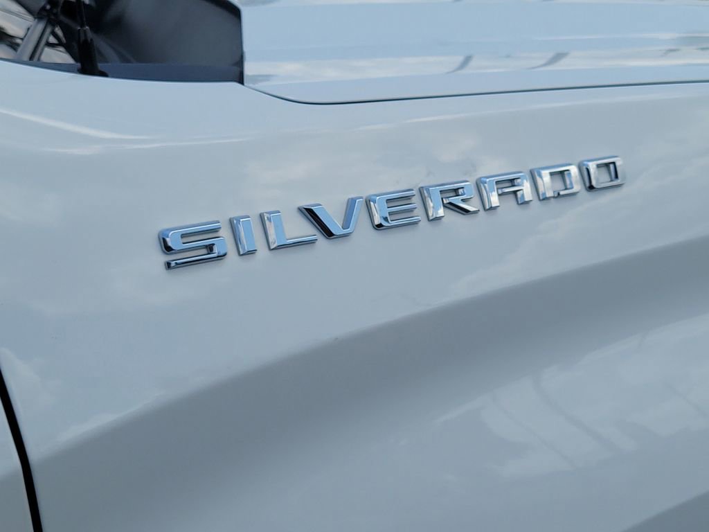 Used 2023 Chevrolet Silverado 1500 LTZ AWD/4WD image 6