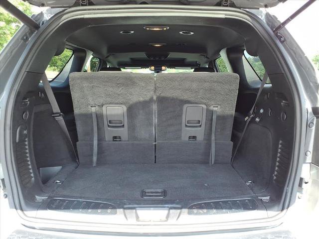 Used 2022 Dodge Durango R/T w/ Blacktop Package AWD/4WD image 4