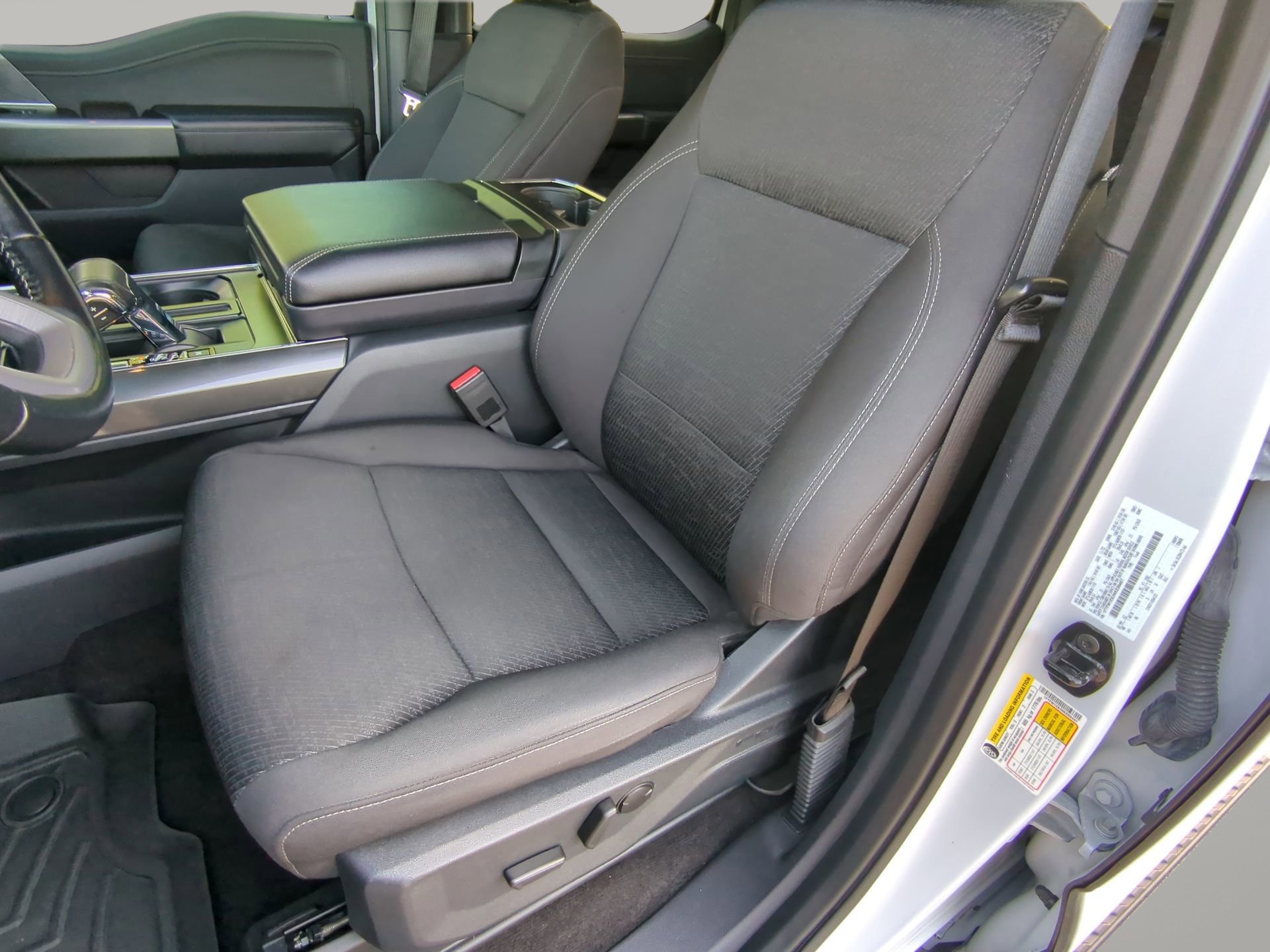 Certified 2022 Ford F150 XLT w/ Equipment Group 302A High image 57