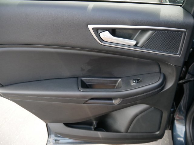 Certified 2022 Ford Edge SEL w/ Convenience Package AWD/4WD image 13