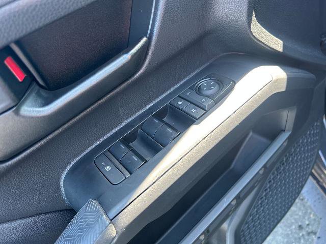 Used 2025 Toyota Tacoma SR5 AWD/4WD image 20
