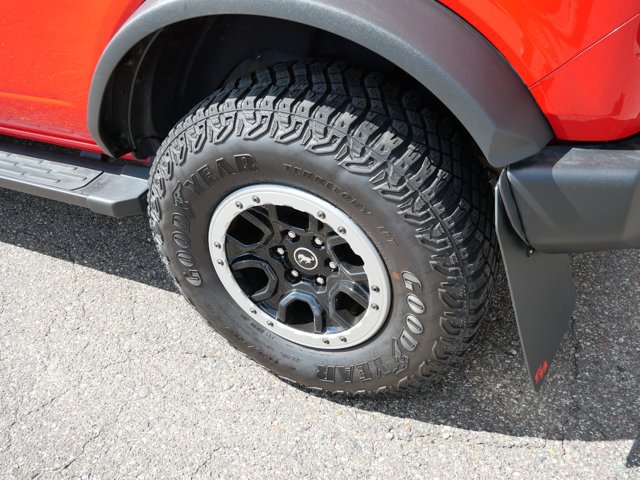 Certified 2023 Ford Bronco Outer Banks w/ Sasquatch Package AWD/4WD image 8