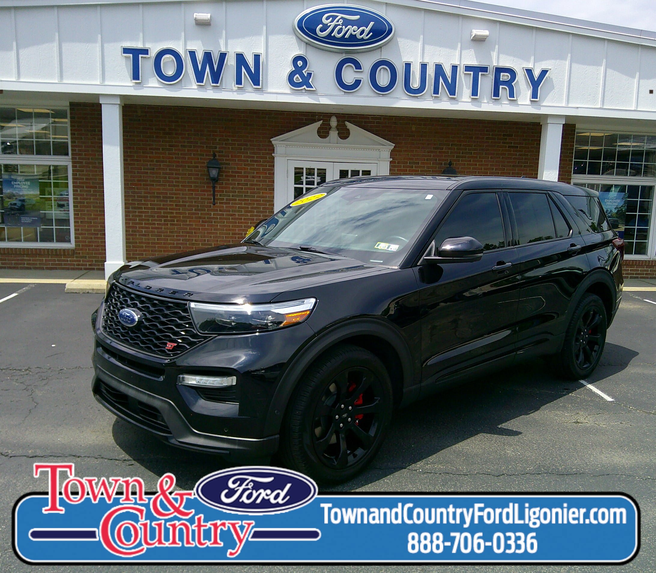 Certified 2022 Ford Explorer ST w/ Equipment Group 401A