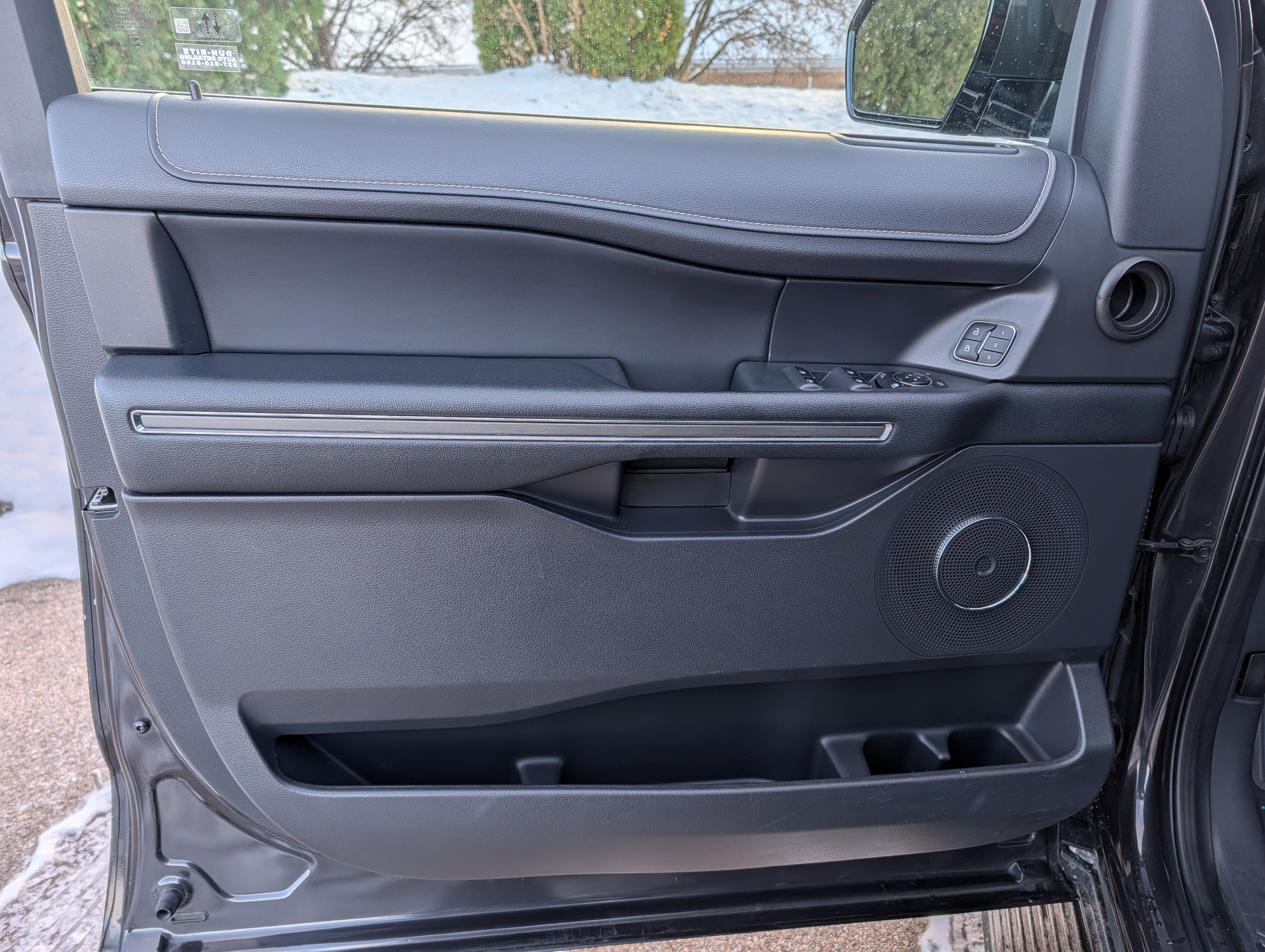 Certified 2024 Ford Expedition XLT image 36