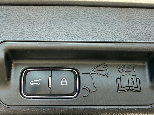 Certified 2022 Ford Explorer XLT AWD/4WD image 26