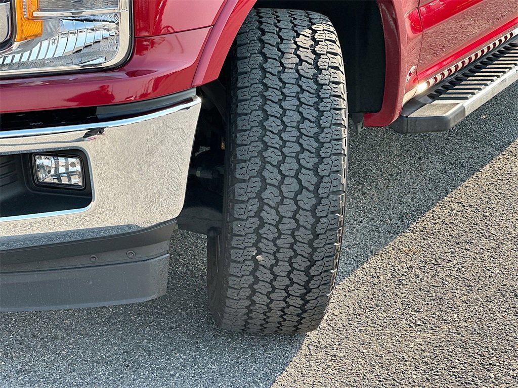 Certified 2018 Ford F150 Lariat image 25