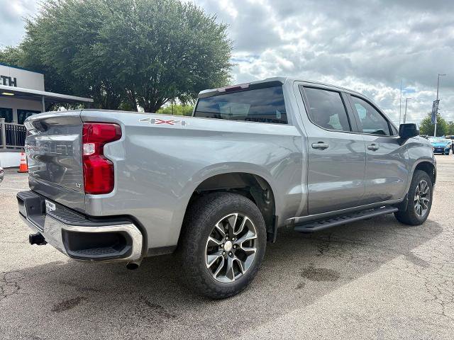 Used 2023 Chevrolet Silverado 1500 LT AWD/4WD image 3