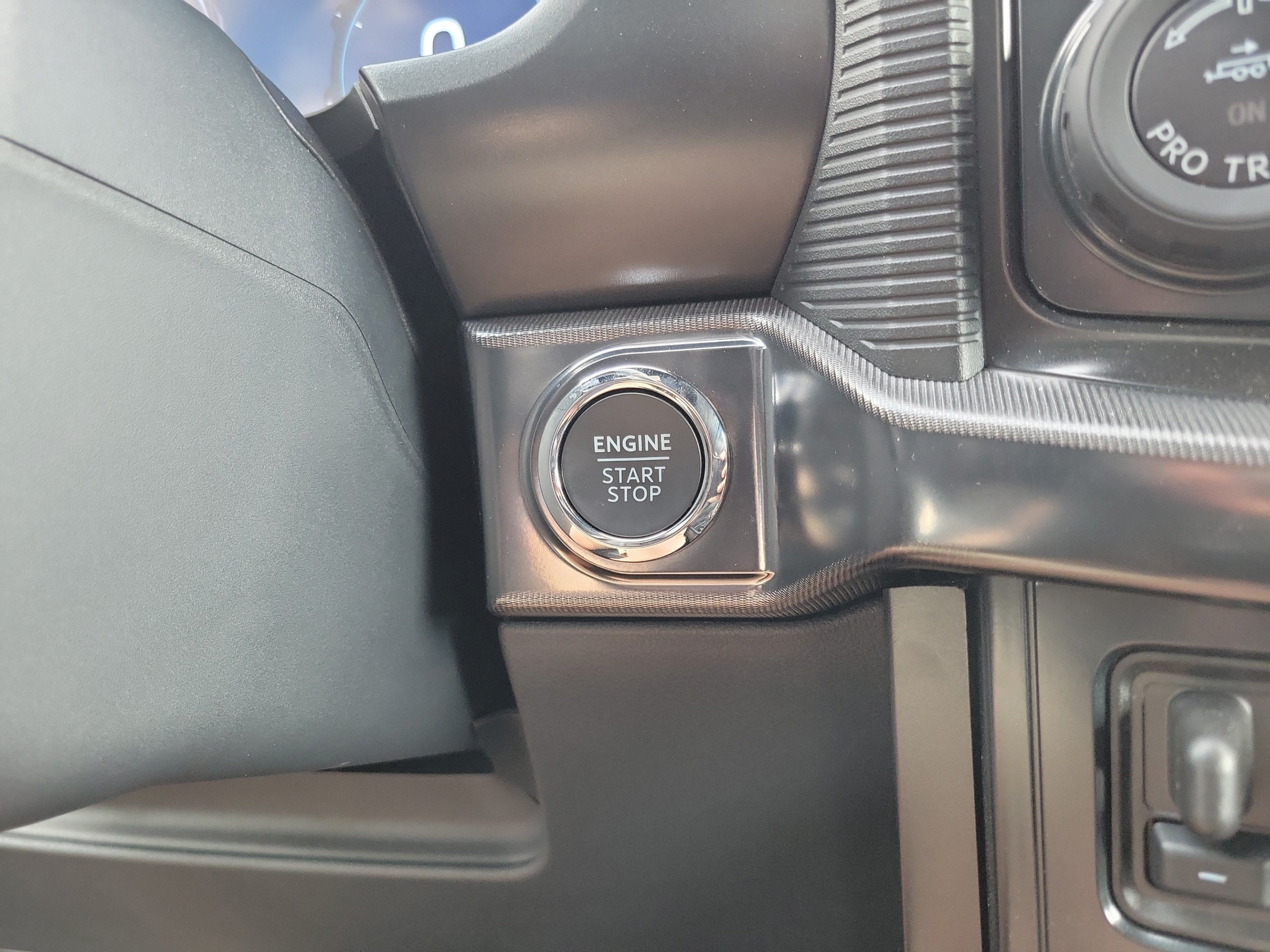 Certified 2026 Ford F150 Raptor AWD/4WD image 27