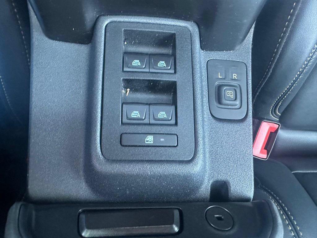 Certified 2025 Ford Bronco Badlands AWD/4WD image 21