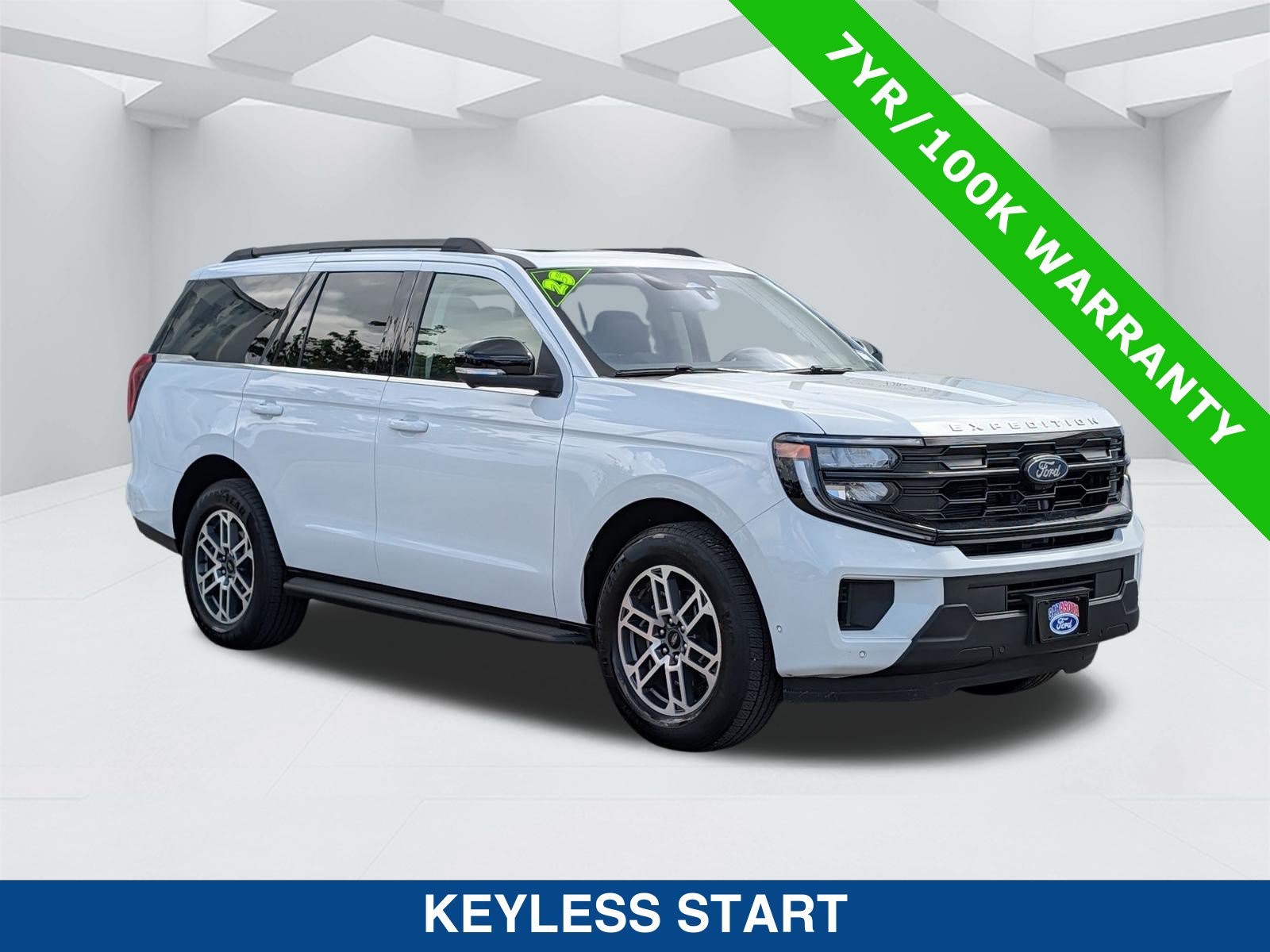 Certified 2025 Ford Expedition Active RWD image 3