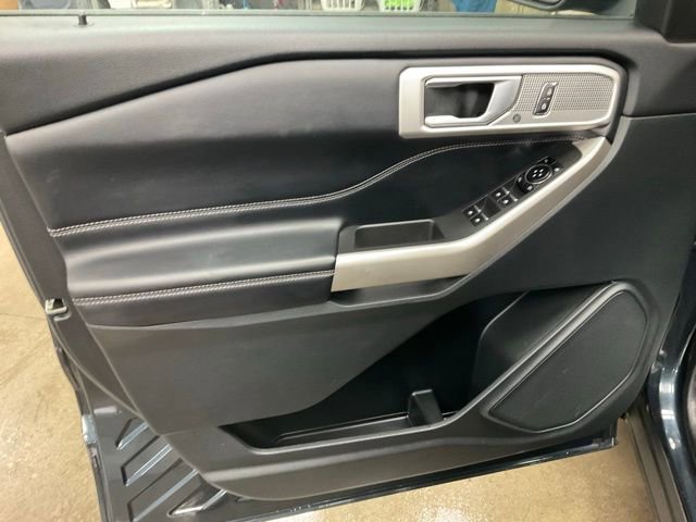 Certified 2023 Ford Explorer XLT w/ Equipment Group 202A image 12