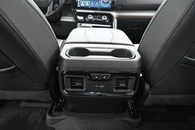 Used 2023 GMC Sierra 1500 AT4 w/ AT4 Premium Package AWD/4WD image 23