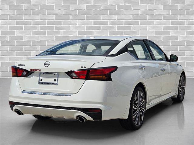 Used 2023 Nissan Altima 2.5 SL FWD image 5