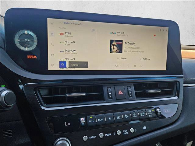 Used 2023 Lexus ES 300h w/ Premium Package FWD image 13