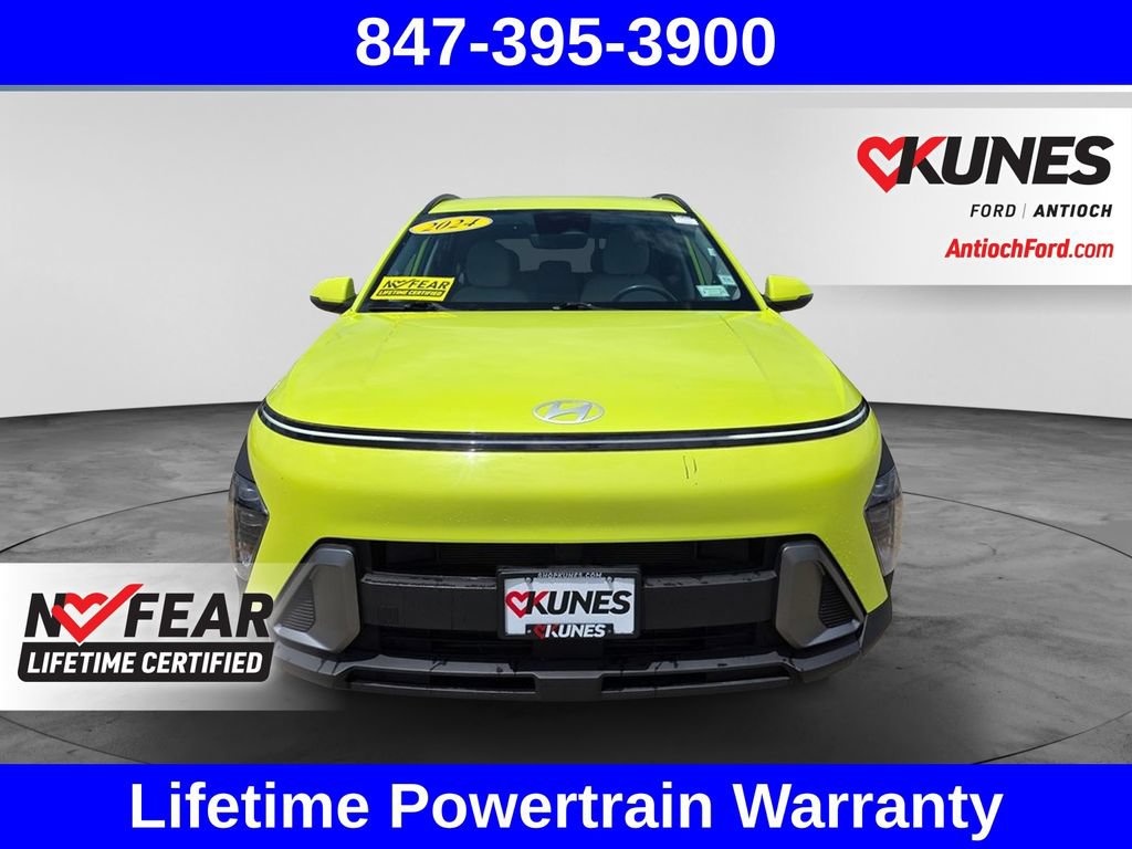 Used 2024 Hyundai Kona SEL AWD/4WD image 2