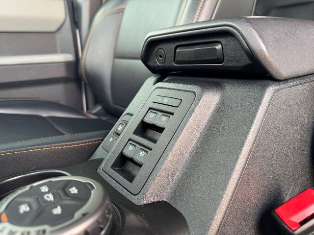 Certified 2023 Ford Bronco Badlands w/ Sasquatch Package image 23