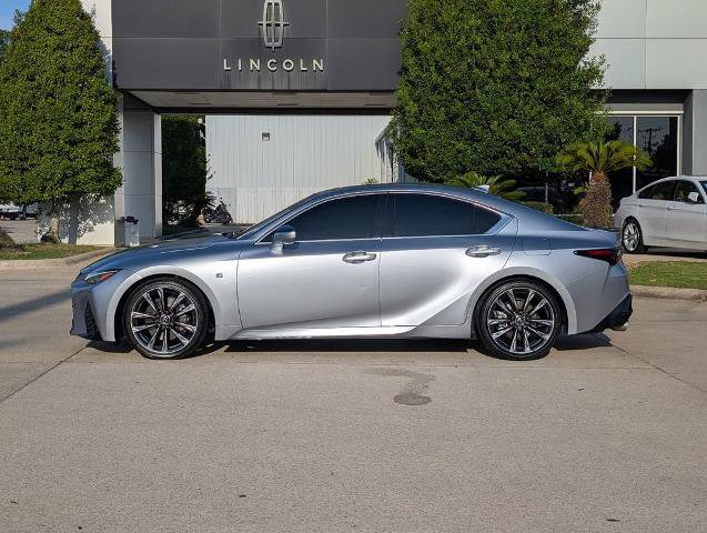 Used 2022 Lexus IS 350 F Sport RWD image 2