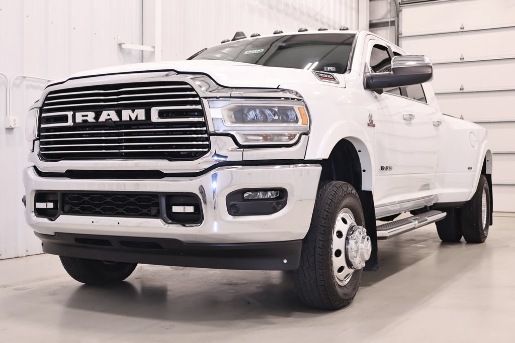 Used 2022 RAM 3500 Laramie AWD/4WD image 6