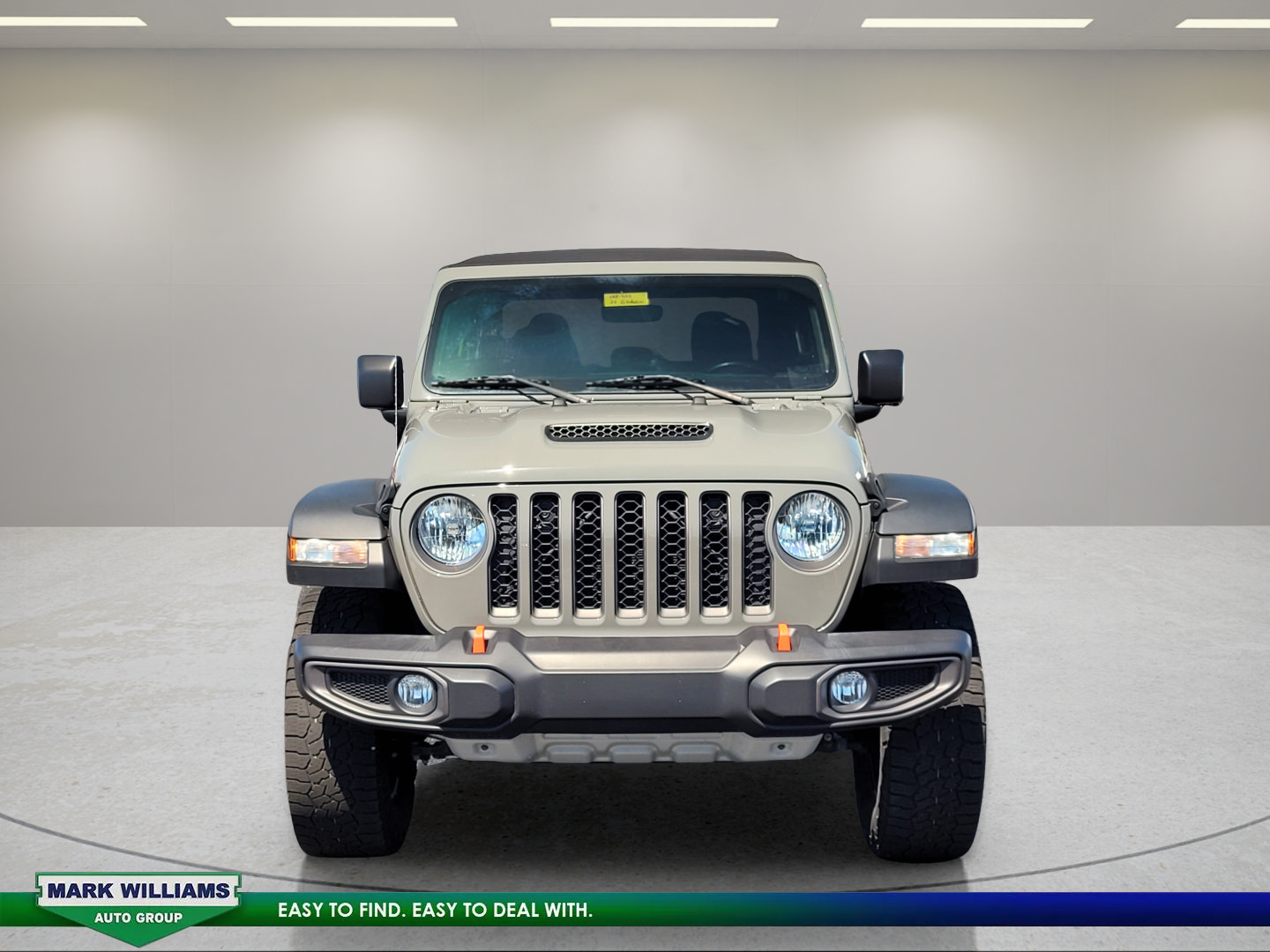 Used 2023 Jeep Gladiator Mojave w/ Cold Weather Group AWD/4WD image 9