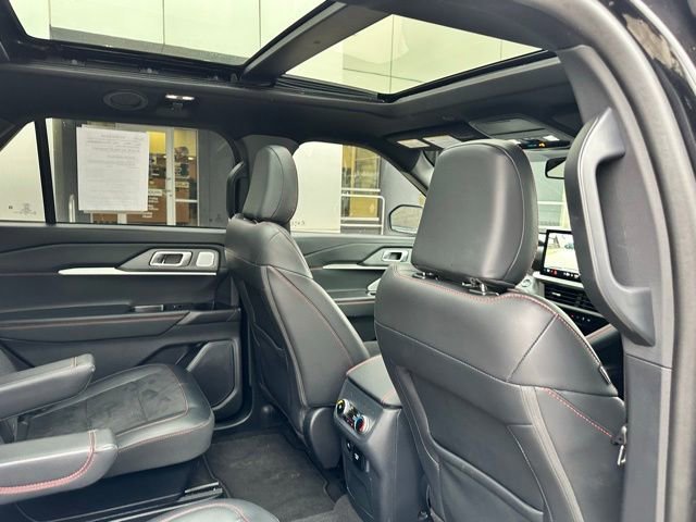 Certified 2025 Ford Explorer ST w/ Sun And Sound Package image 65
