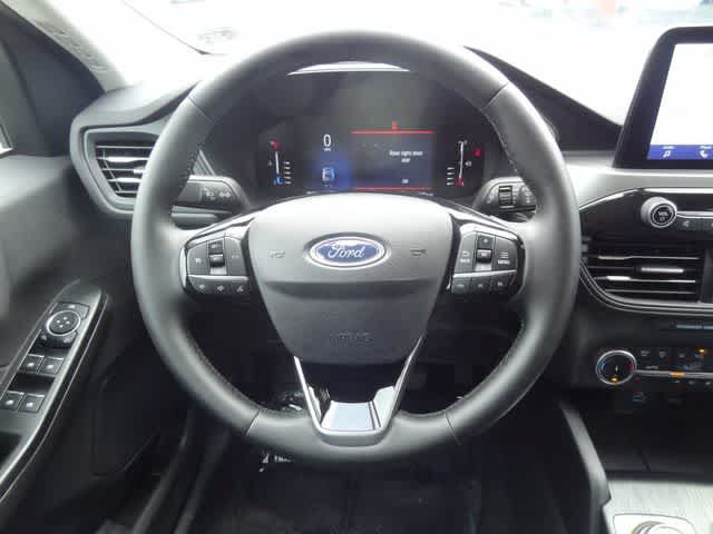 Certified 2023 Ford Escape Active AWD/4WD image 12