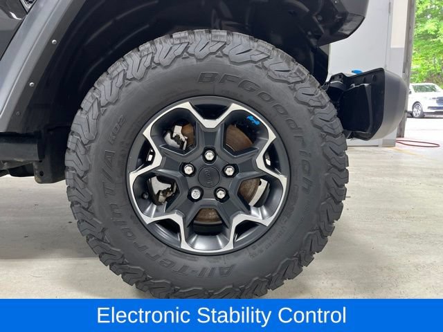 Used 2022 Jeep Wrangler Unlimited Rubicon 4xe AWD/4WD image 16