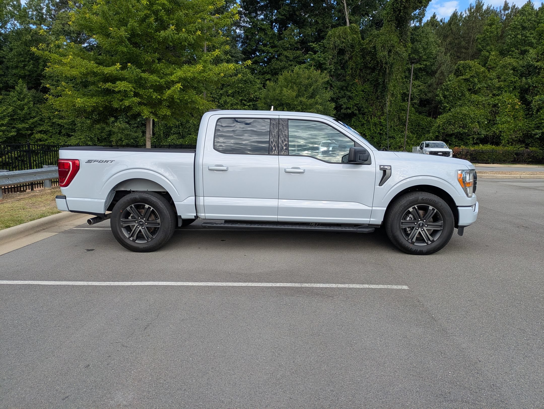 Certified 2022 Ford F150 XLT w/ Equipment Group 301A Mid RWD image 3