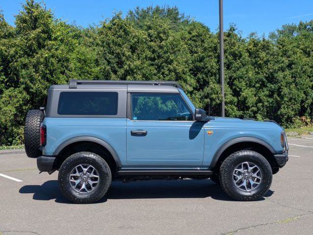 Certified 2022 Ford Bronco Badlands AWD/4WD image 2
