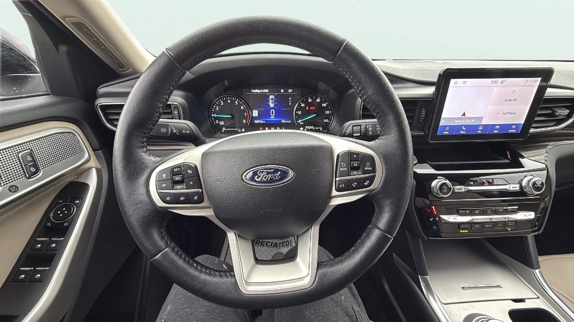 Certified 2023 Ford Explorer Limited w/ Class IV Trailer Tow Package image 14