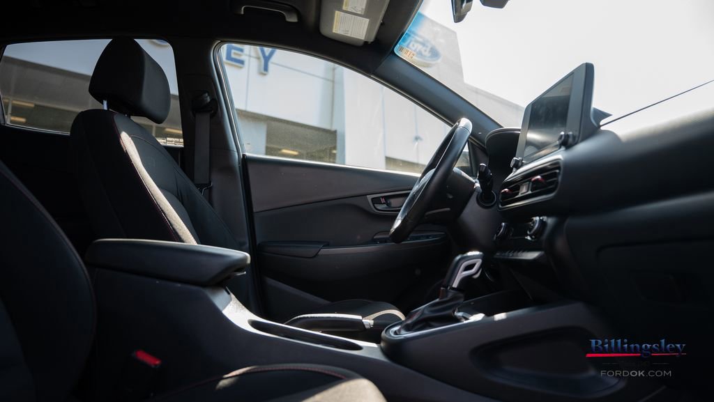 Used 2022 Hyundai Kona N Line image 8