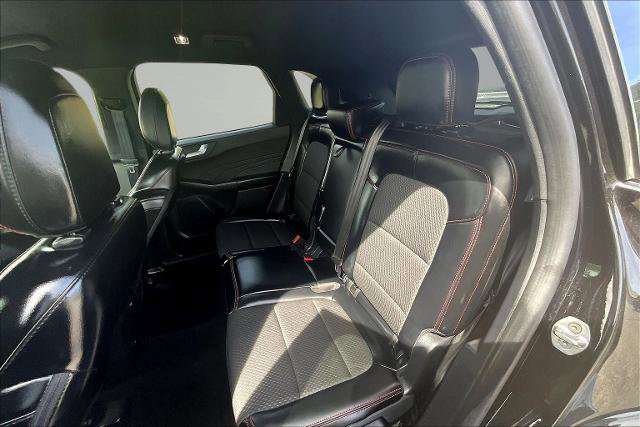 Certified 2024 Ford Escape ST-Line AWD/4WD image 26