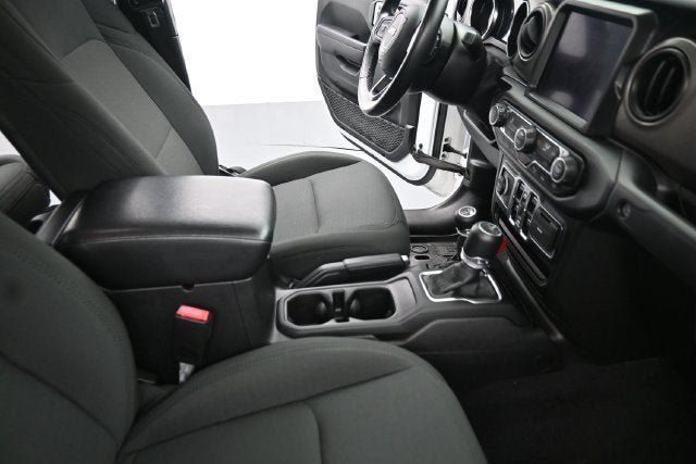 Used 2021 Jeep Gladiator Sport AWD/4WD image 16