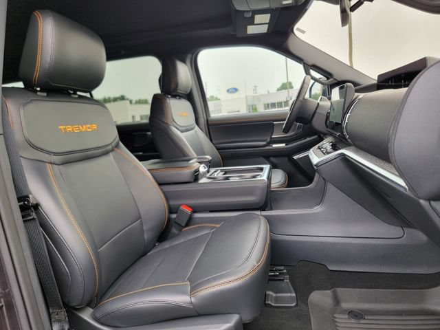 Certified 2025 Ford Expedition Tremor AWD/4WD image 25