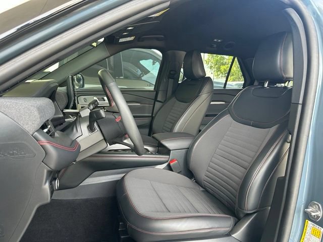 Certified 2026 Ford Explorer ST-Line w/ ST-Line Street Pack RWD image 14