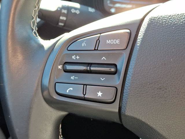 Used 2024 Hyundai Venue SEL FWD image 23
