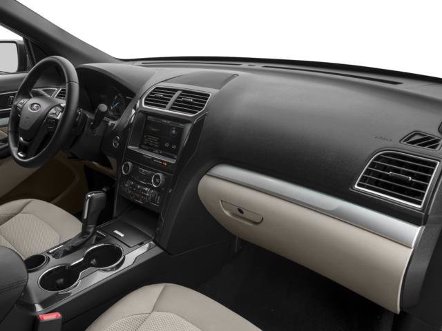 Certified 2017 Ford Explorer XLT w/ Equipment Group 202A image 16