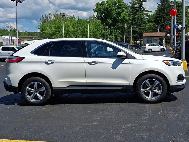 Certified 2024 Ford Edge SEL w/ Convenience Package AWD/4WD image 7