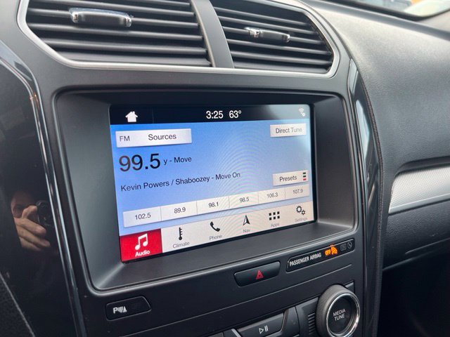 Certified 2019 Ford Explorer XLT w/ Equipment Group 202A FWD image 12