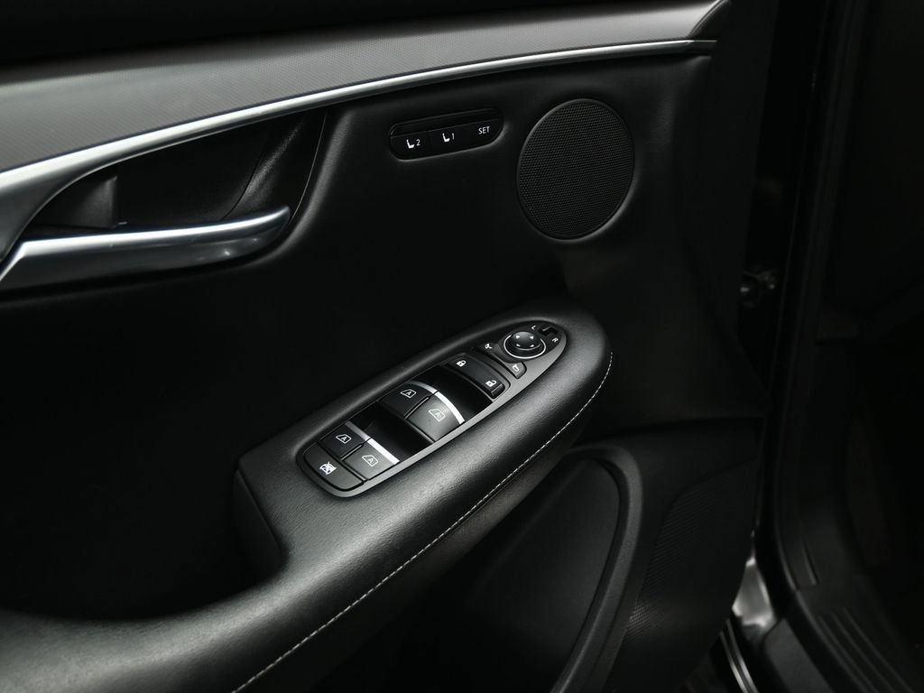 Used 2024 INFINITI QX50 Luxe image 37