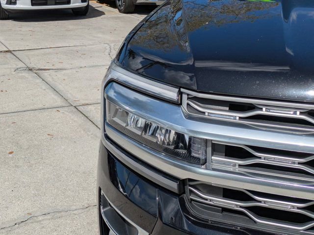 Certified 2023 Ford Expedition Platinum image 9