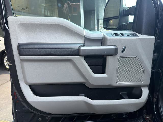 Certified 2020 Ford F250 XLT w/ XLT Premium Package image 18