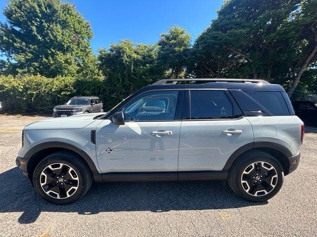 Certified 2023 Ford Bronco Sport Outer Banks w/ Tech Package AWD/4WD image 3