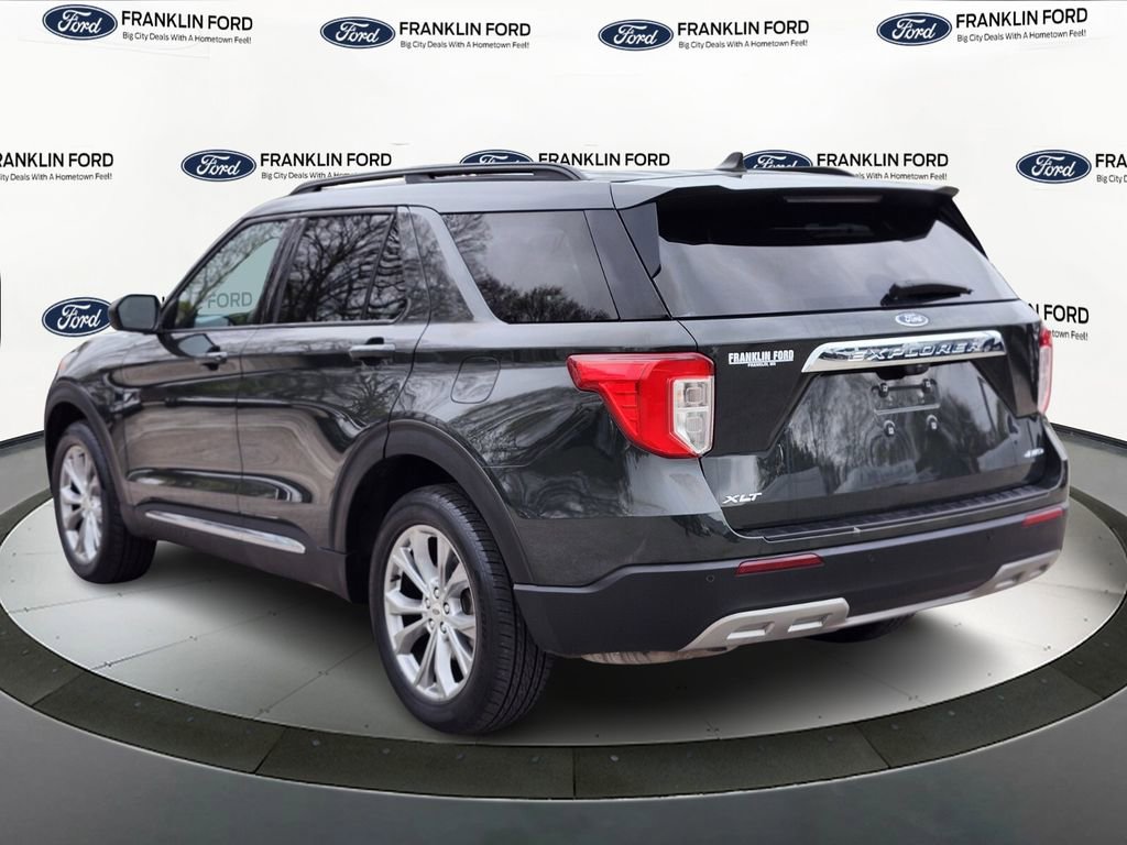 Certified 2023 Ford Explorer XLT w/ Equipment Group 202A AWD/4WD image 3
